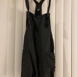 American Eagle Outfitters corduroy short overalls